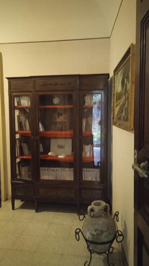 カターニア Bed And Books Isabella Bed & Breakfast エクステリア 写真