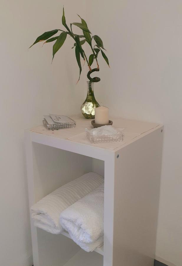カターニア Bed And Books Isabella Bed & Breakfast エクステリア 写真